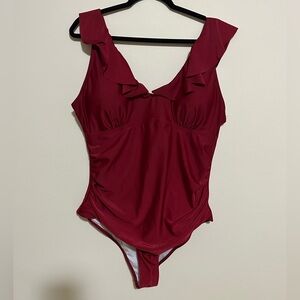 🩷SHEIN Maroon one piece swimsuit